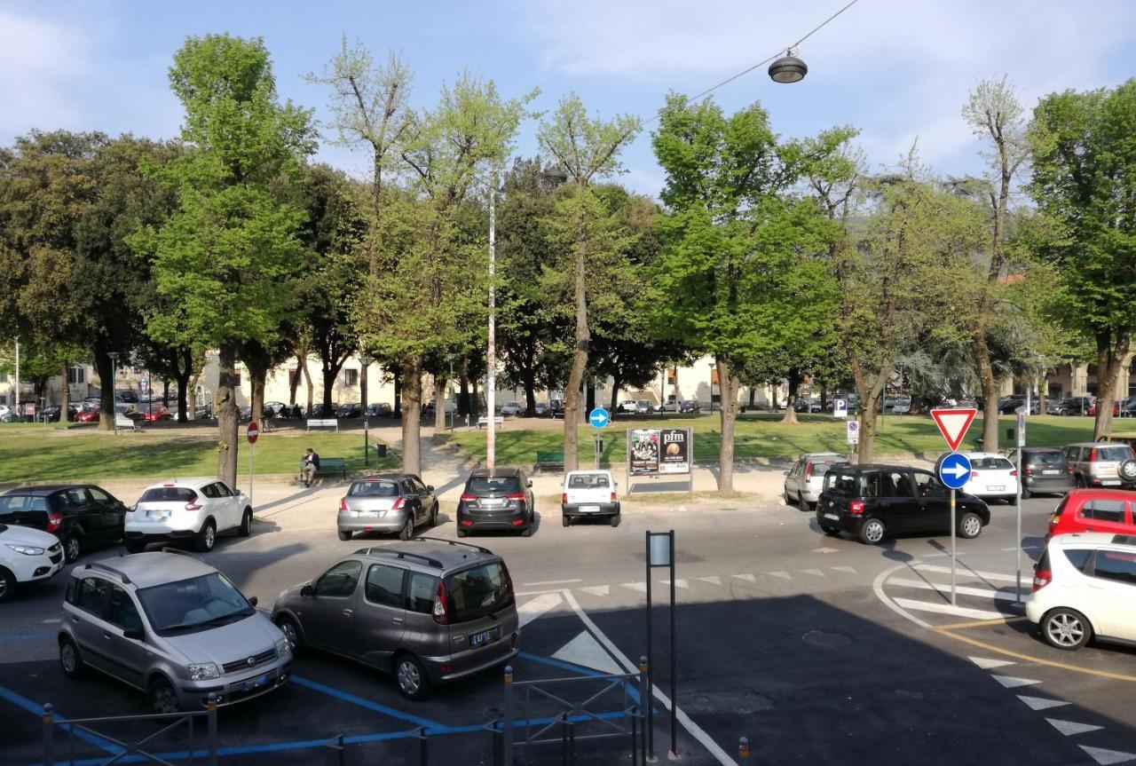 Mercatale Apartment Prato  Oda fotoğraf